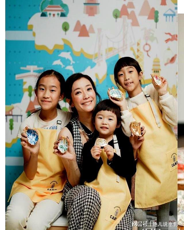 了四个女儿否认为了要生男孩子而继续生育k8凯发一触即发49岁香港女星已经生(图6)